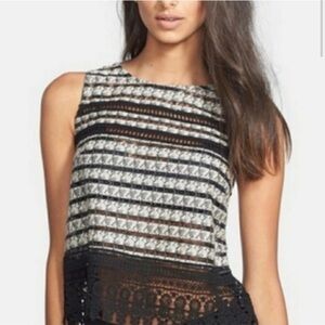 ASTR lace top XS